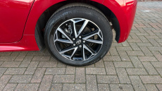 Toyota Yaris 1.5 Hybrid Design 5dr CVT Hybrid Hatchback